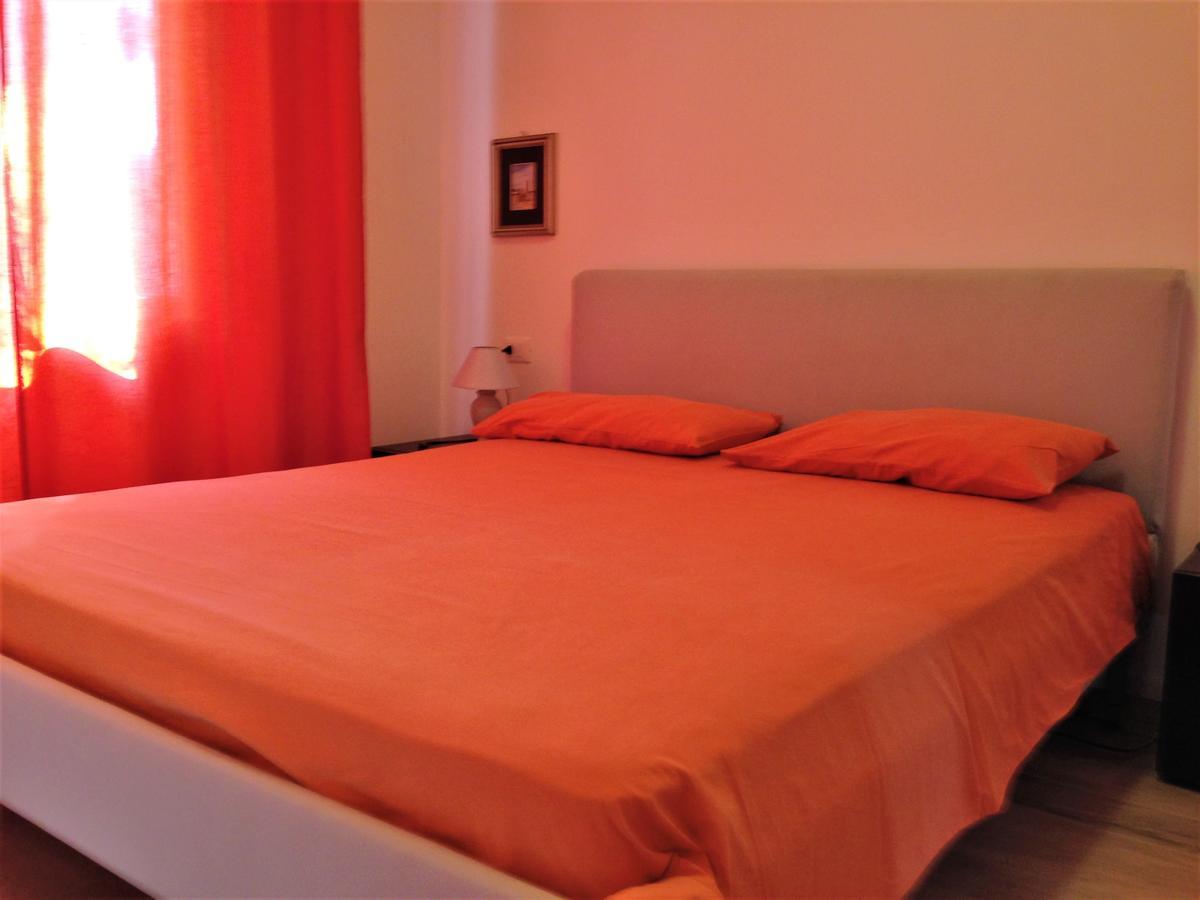 Casa Giorgia Cabe Apartment มัลเชซิเน ภายนอก รูปภาพ